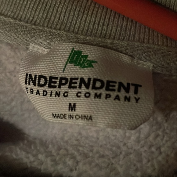 Medium Independent Trading Company Heather Grey HEAVYWEIGHT CROSS-GRAIN CREW - Picture 3 of 9